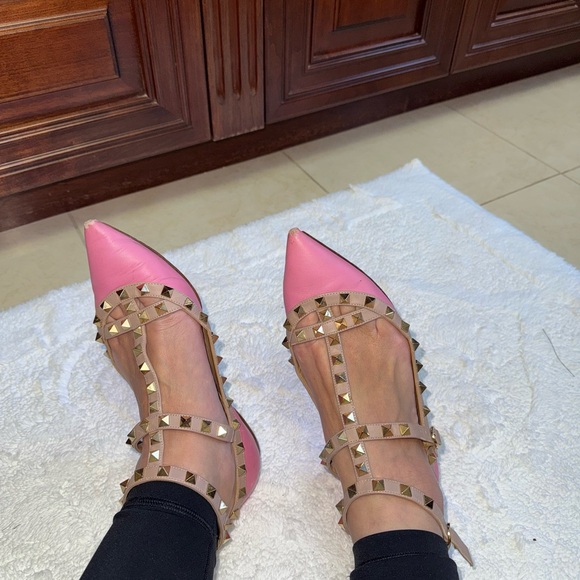 Valentino Garavani Pink Studded Women's Shoes - Picture 8 of 9